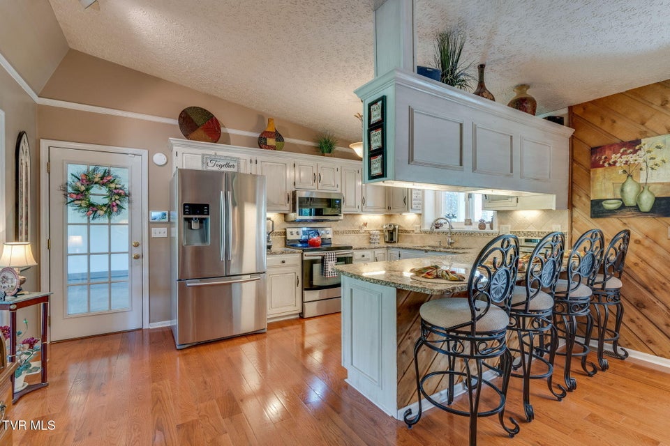 Photo #6: 120 Lemay Drive