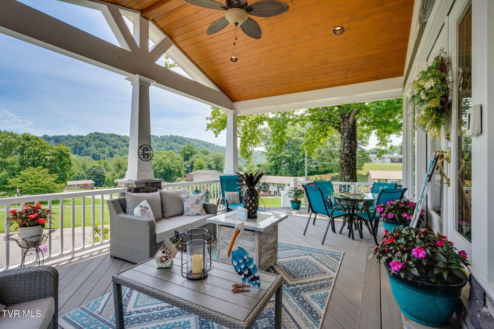 Photo #4: 120 Lemay Drive