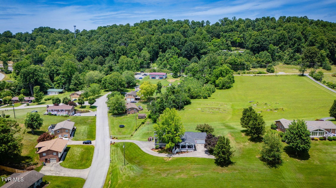 Photo #40: 120 Lemay Drive