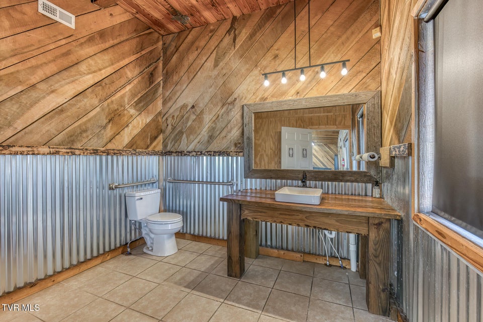 Photo #17: 2926 Boones Creek Road