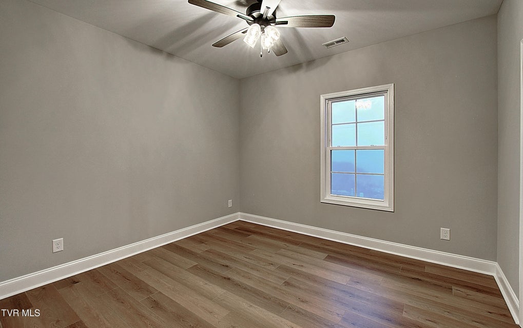 Photo #13: 750 Hunts Terrace Drive