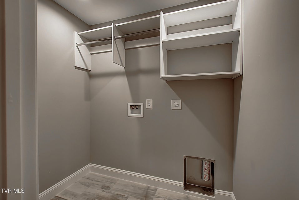 Photo #18: 750 Hunts Terrace Drive