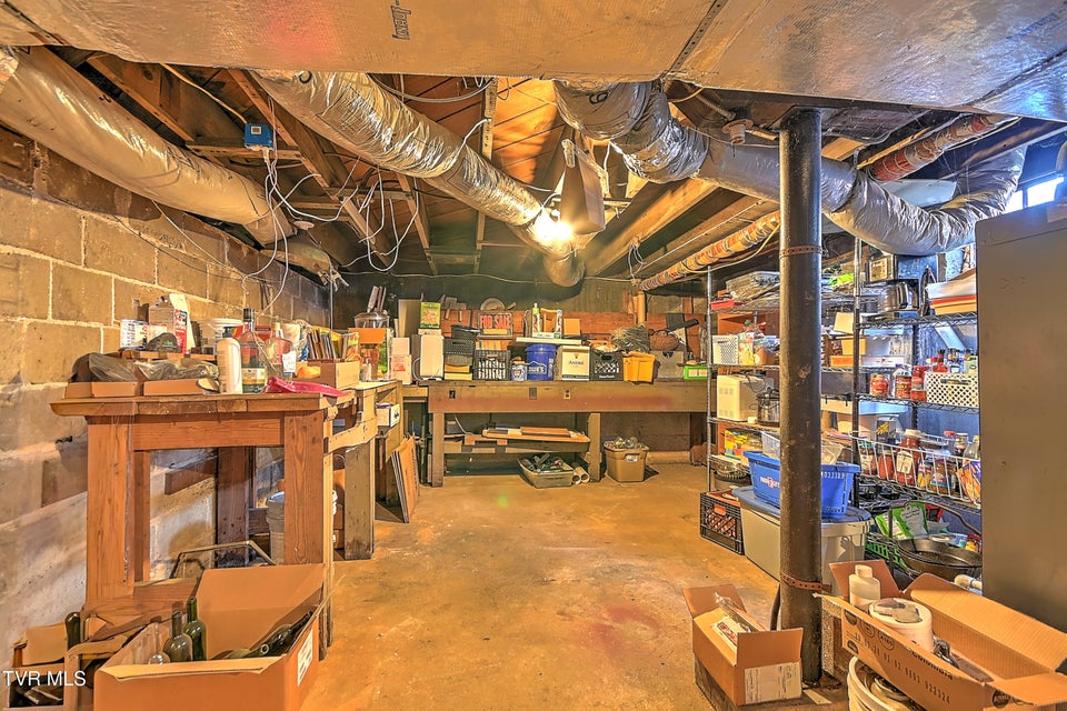 Photo #54: 724 Lawrence Avenue