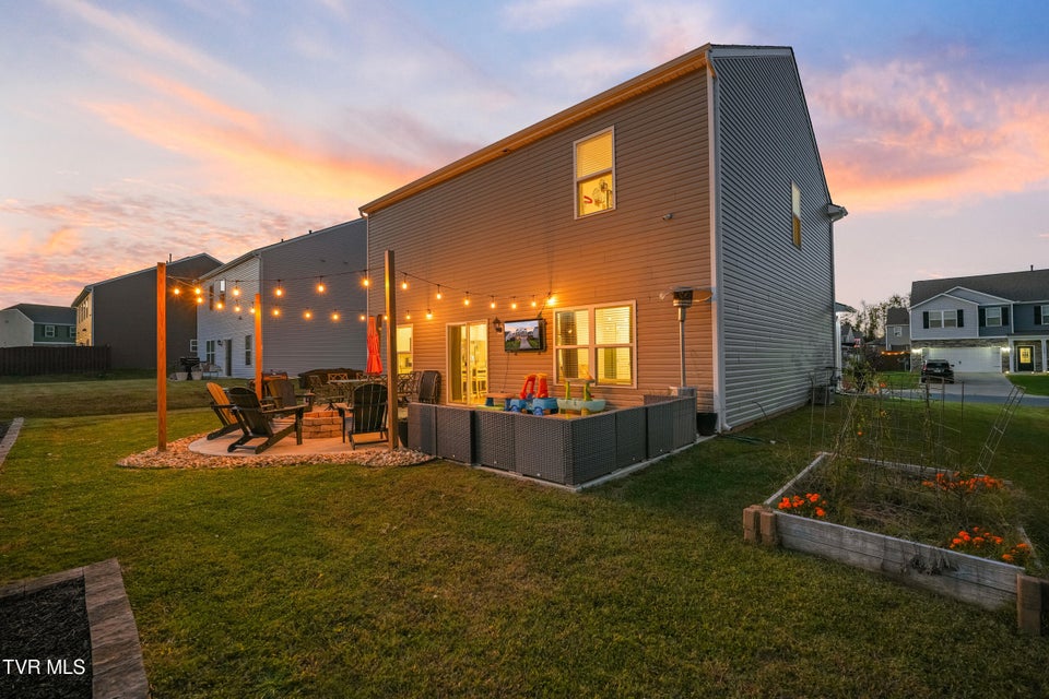 Photo #31: 2401 Egret Lane