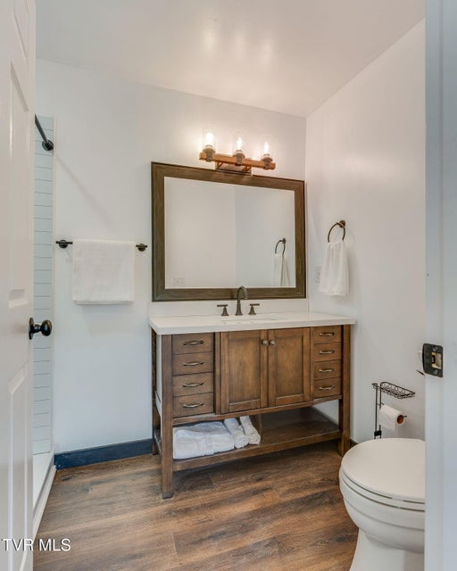 Photo #17: 292 Main Street