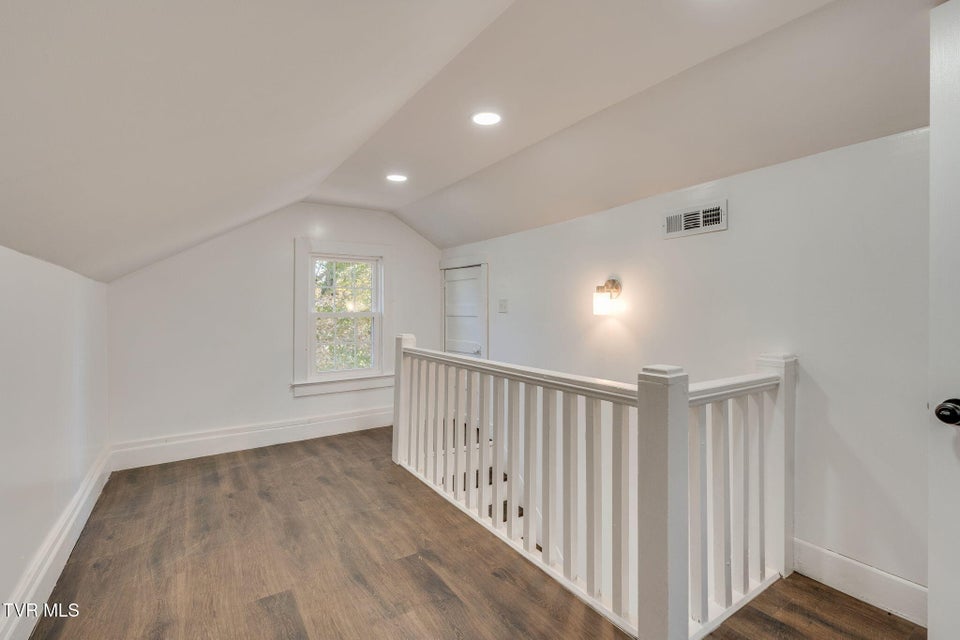 Photo #23: 292 Main Street