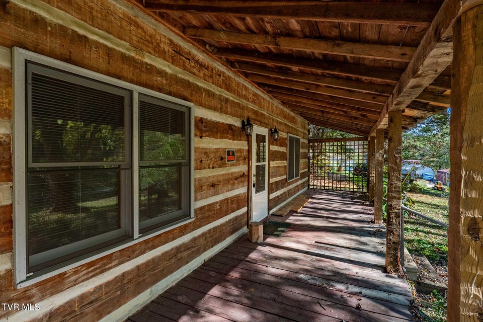 Photo #38: 400 Blant Road