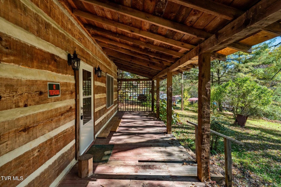 Photo #4: 400 Blant Road