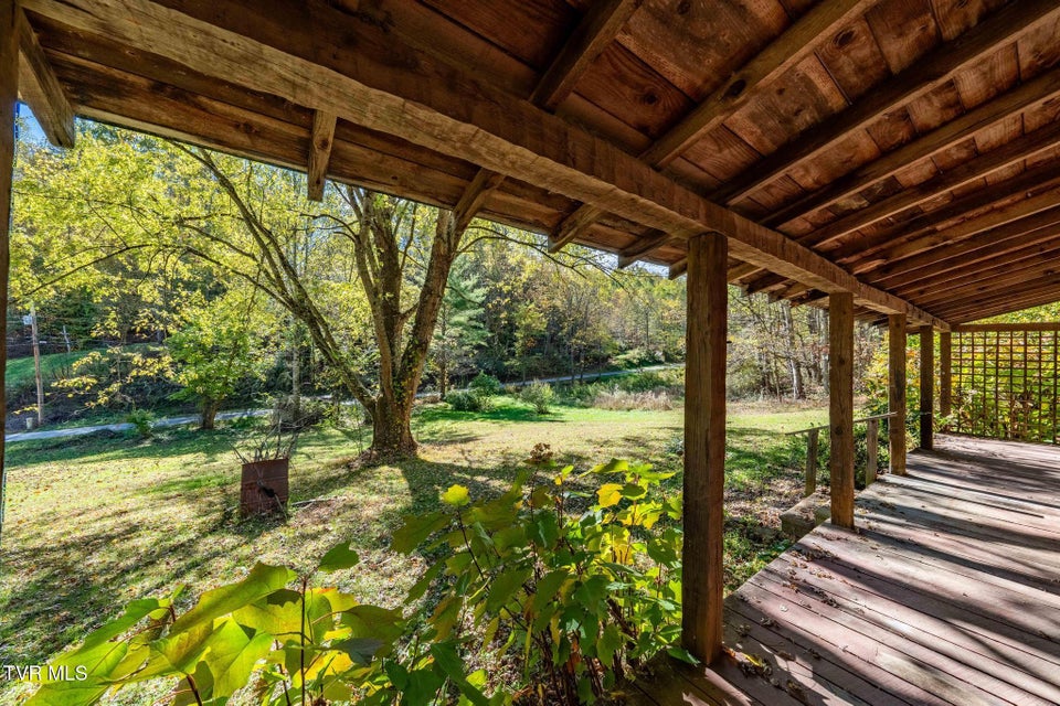 Photo #5: 400 Blant Road