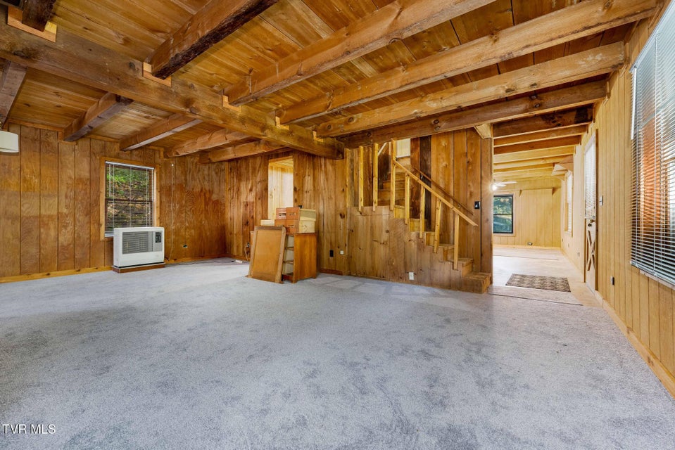 Photo #8: 400 Blant Road