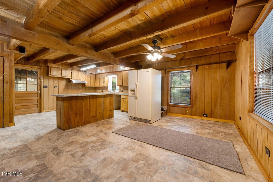 Photo #12: 400 Blant Road