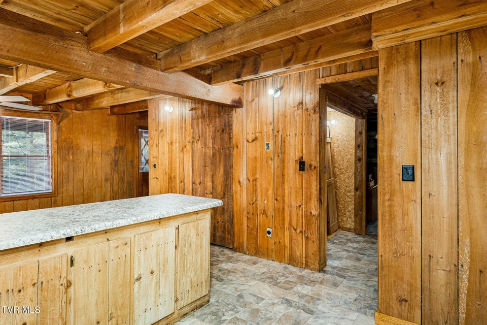 Photo #17: 400 Blant Road