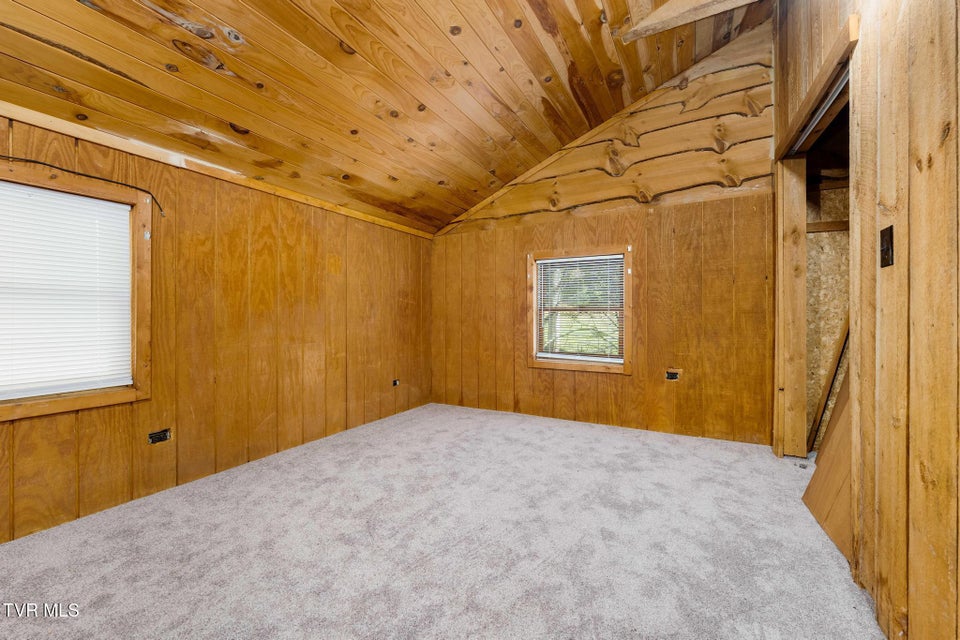 Photo #20: 400 Blant Road