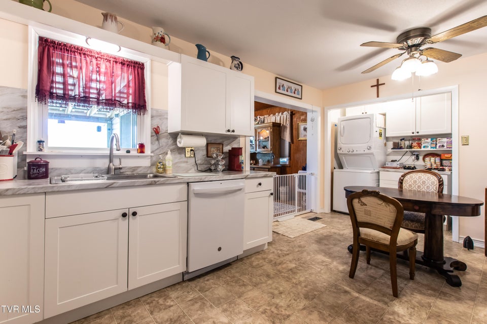 Photo #22: 24417 Briscoe Drive