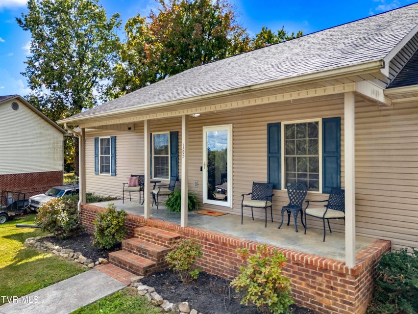 Photo #34: 185 Madeline Lane