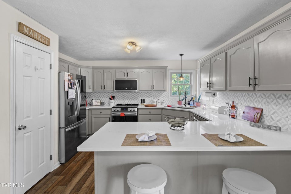 Photo #9: 185 Madeline Lane