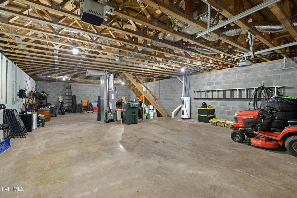 Photo #23: 185 Madeline Lane