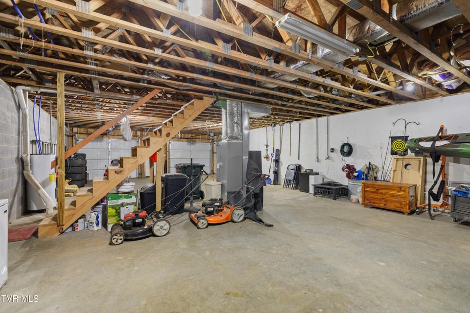 Photo #24: 185 Madeline Lane