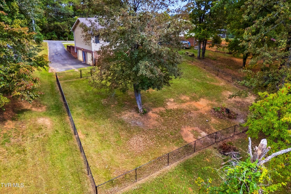 Photo #35: 185 Madeline Lane