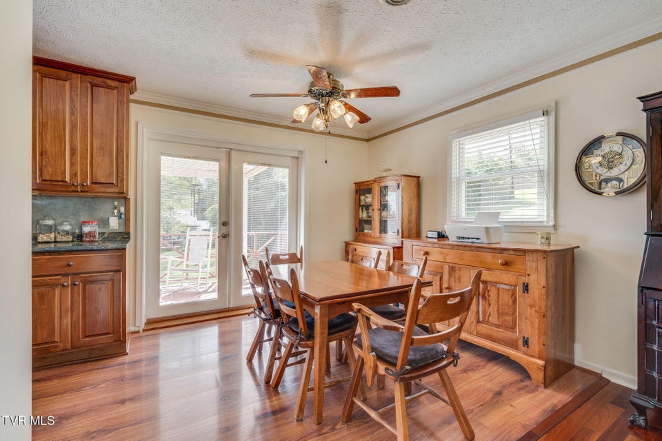 Photo #8: 2029 Louita Avenue