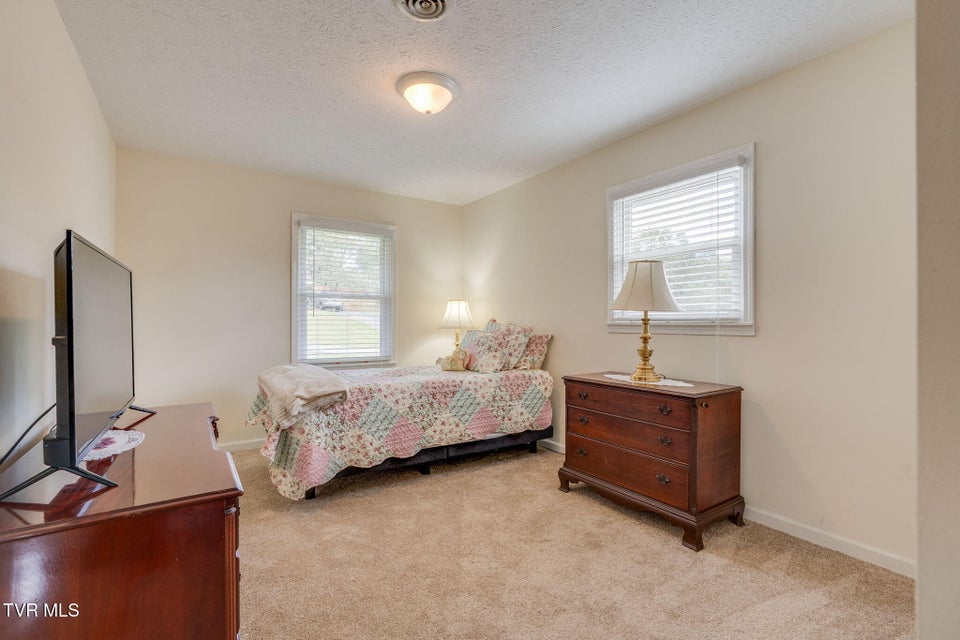 Photo #16: 2029 Louita Avenue