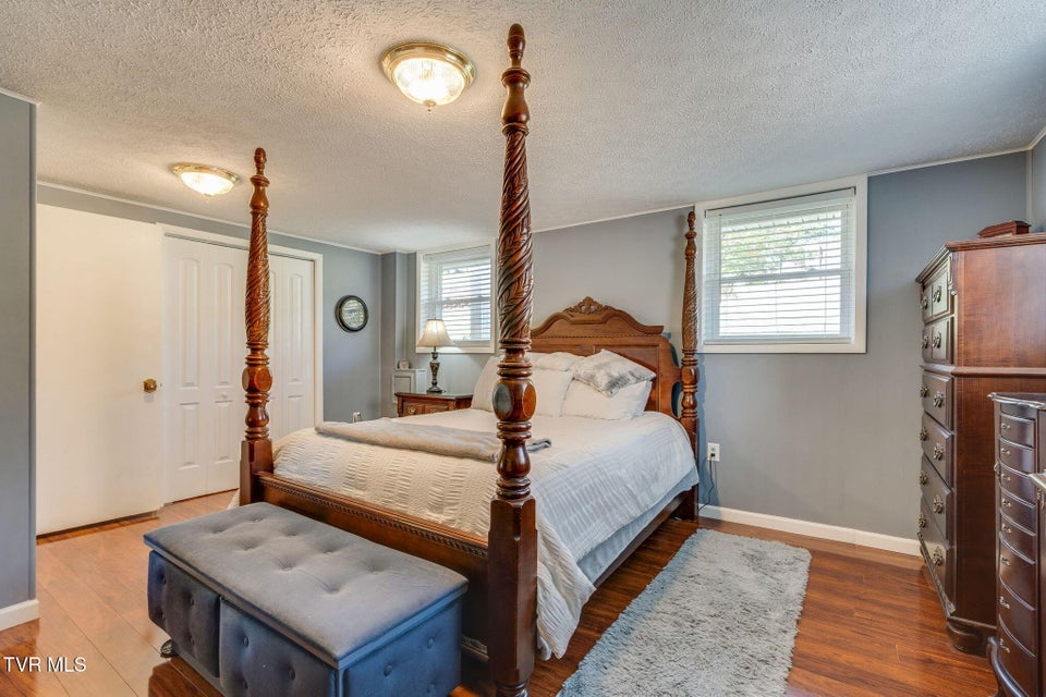 Photo #26: 2029 Louita Avenue