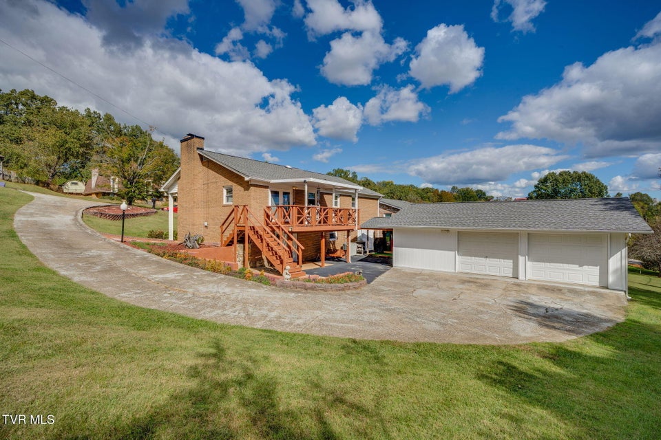 Photo #31: 2029 Louita Avenue