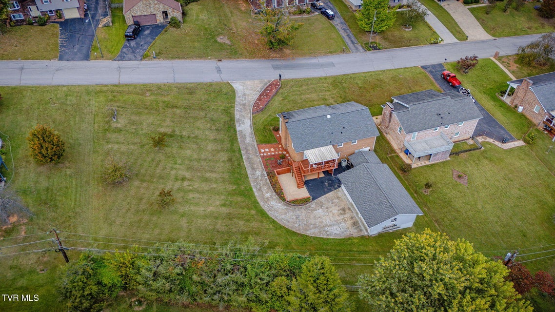 Photo #40: 2029 Louita Avenue