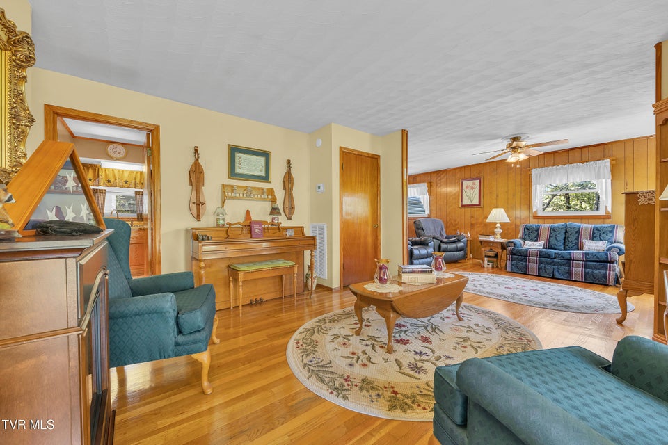 Photo #16: 1145 Jackson Hollow Road