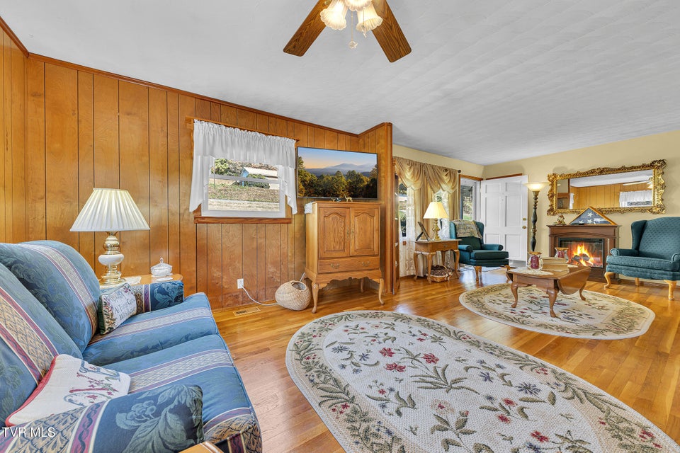 Photo #19: 1145 Jackson Hollow Road