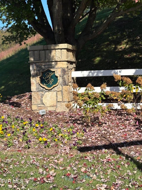 Photo #6: 106 Highland Gate Drive