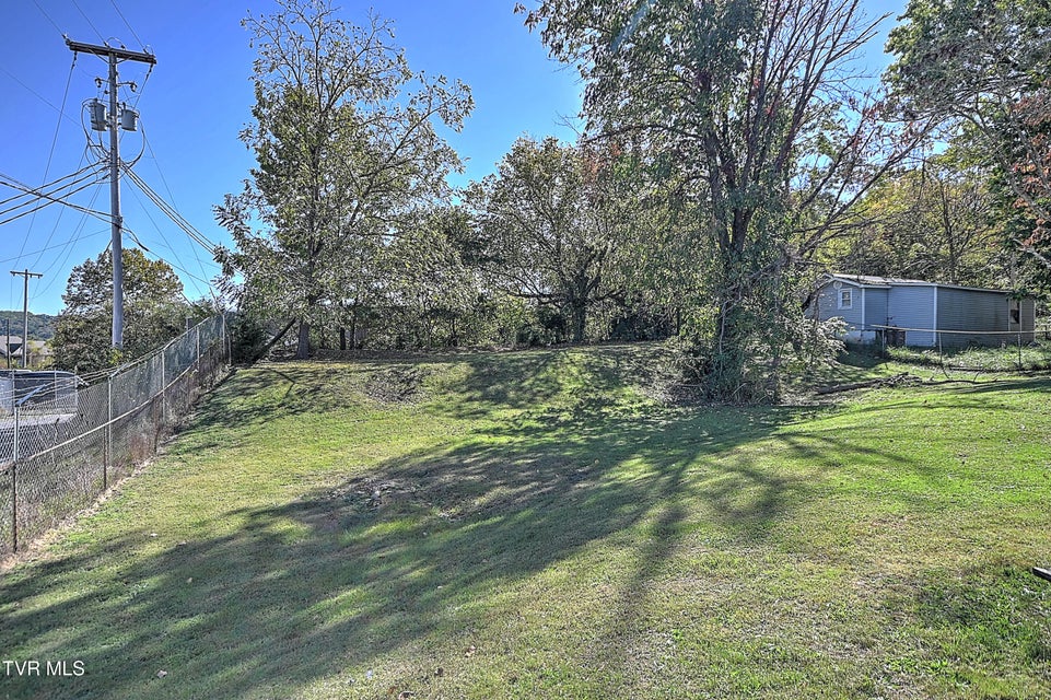 Photo #27: 1809 Autumn Lane