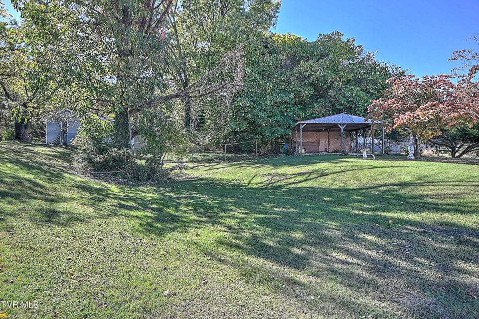 Photo #33: 1809 Autumn Lane