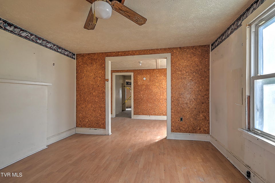 Photo #6: 1809 Autumn Lane