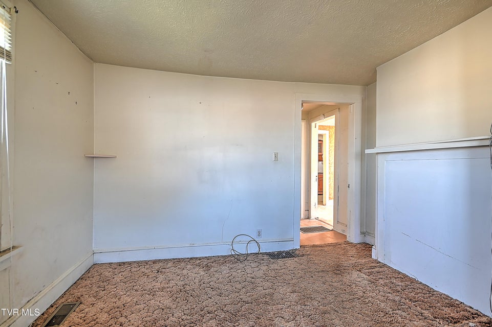 Photo #21: 1809 Autumn Lane