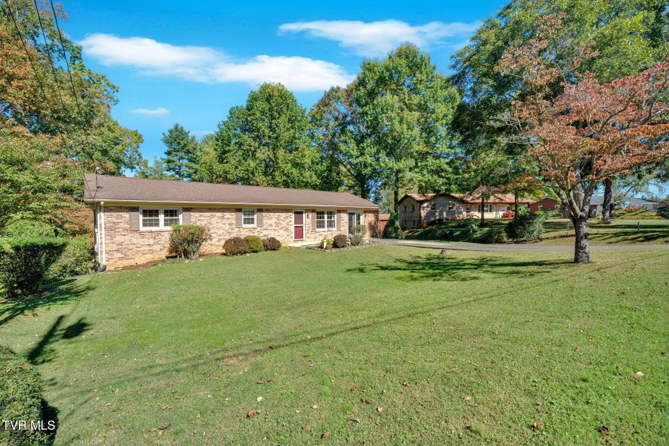 Photo #41: 306 Oak Glen Circle
