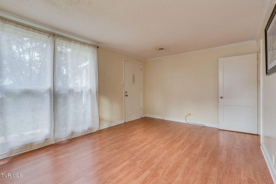 Photo #9: 414 Sequoyah Drive