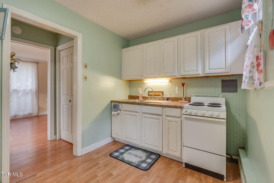 Photo #12: 414 Sequoyah Drive