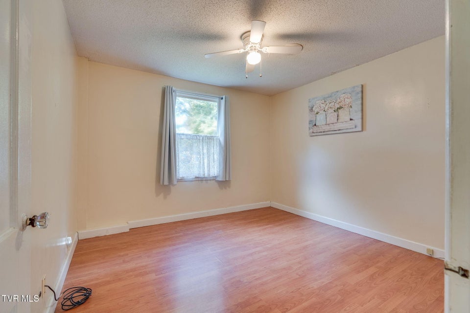 Photo #15: 414 Sequoyah Drive