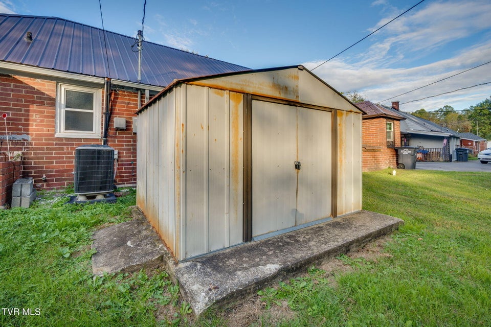 Photo #24: 414 Sequoyah Drive