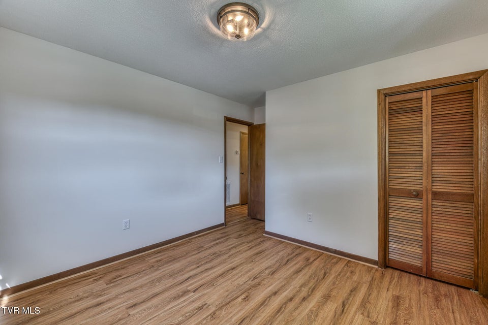 Photo #23: 145 Kami Circle