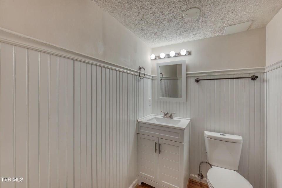 Photo #28: 145 Kami Circle