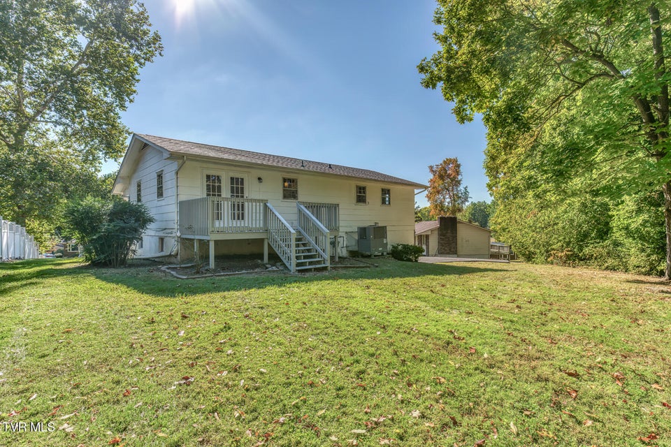 Photo #34: 145 Kami Circle