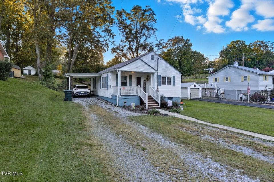 Photo #2: 223 Forest Hills Drive