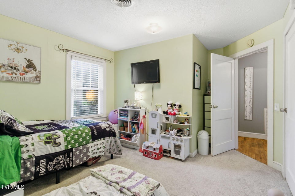 Photo #12: 223 Forest Hills Drive