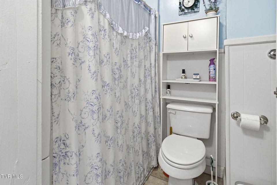 Photo #16: 223 Forest Hills Drive