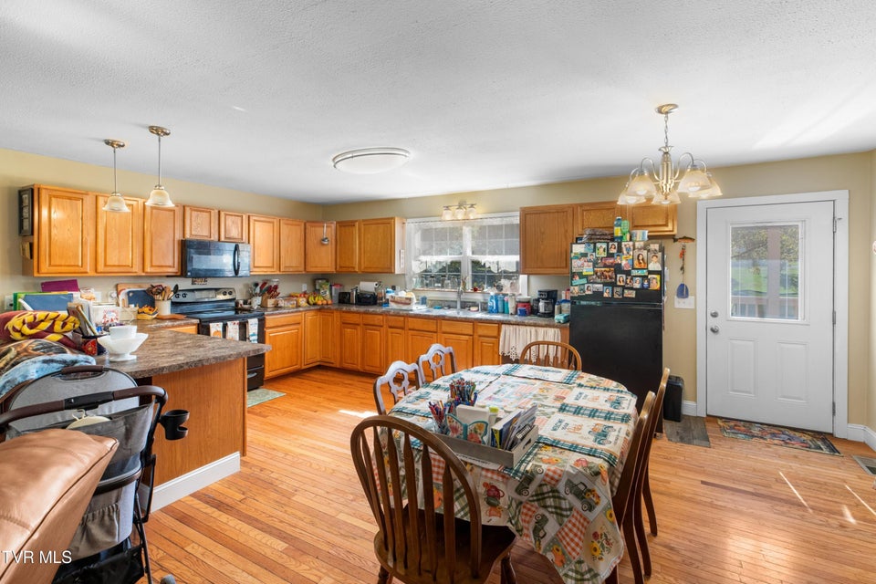 Photo #8: 1973 Rocky Springs Road