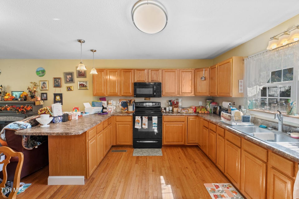 Photo #9: 1973 Rocky Springs Road