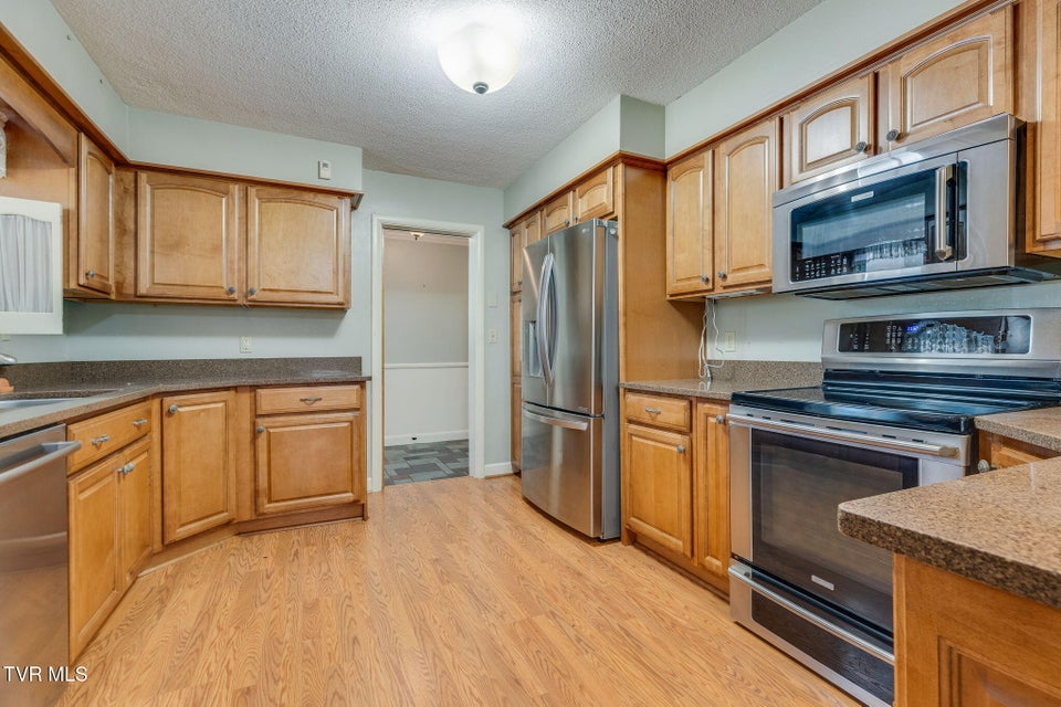 Photo #13: 325 Hidden Valley Road