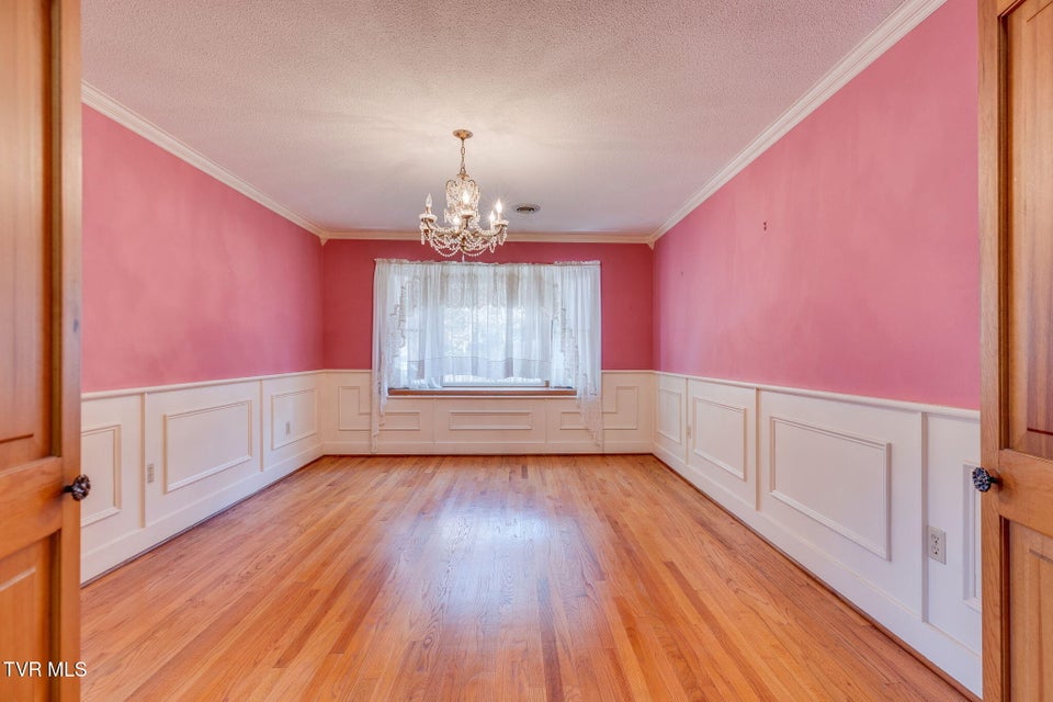 Photo #15: 325 Hidden Valley Road